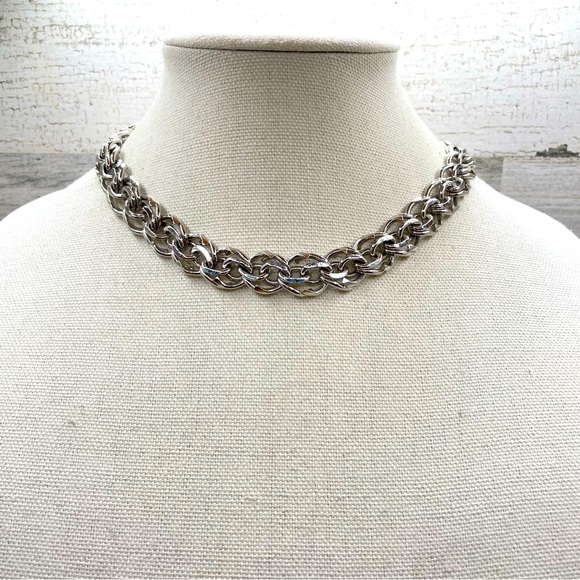Trifari Jewelry - Vintage Trifari Silver Tone Chunky Chain Link Necklace Collectable